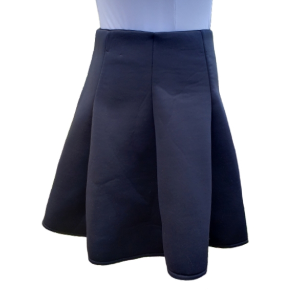 Skirt Scuba Black Stretch Skater Full Sz M TOBI - Picture 2 of 11
